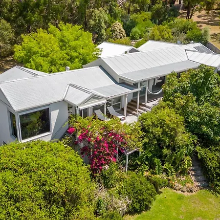 Spacious Home With Ocean Views Dromana Exterior photo