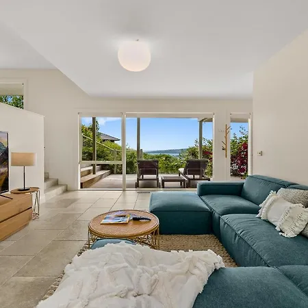Spacious Home With Ocean Views Dromana Exterior photo