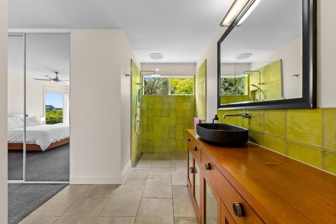 Spacious With Ocean Views * Dromana